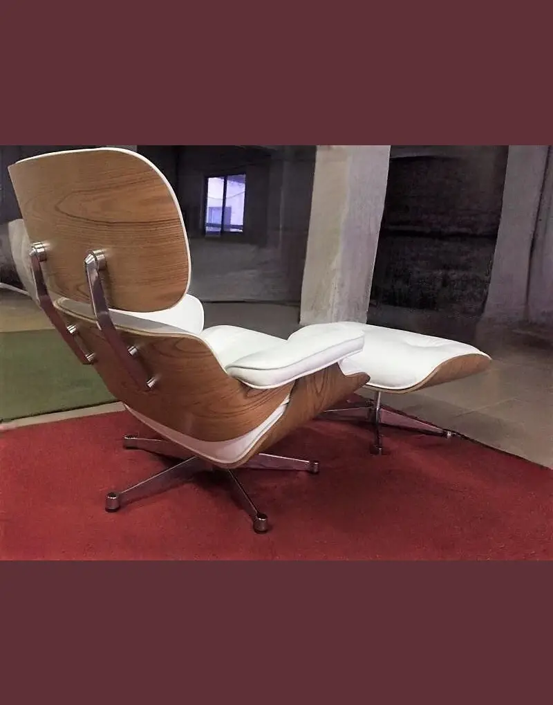 Кресло Eames Lounge с оттоманкой