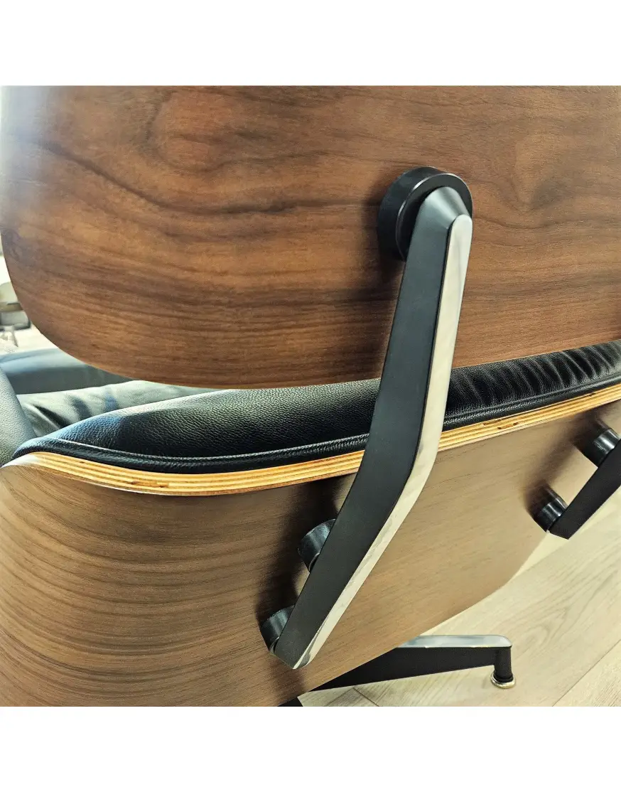 Кресло Eames Lounge с оттоманкой