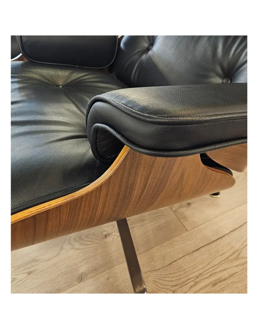 Кресло Eames Lounge с оттоманкой