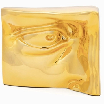 Статуэтка Golden body parts 2