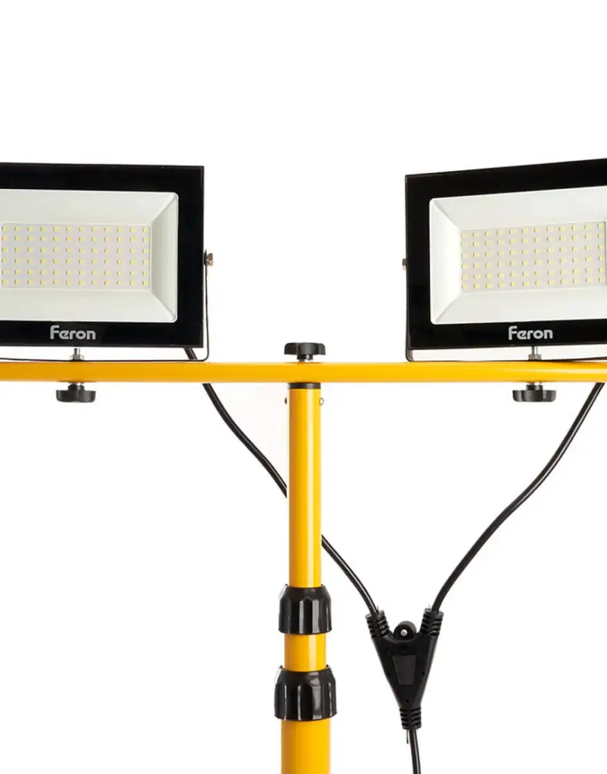 Светодиодный прожектор Feron LL502 на штативе 60W 29567