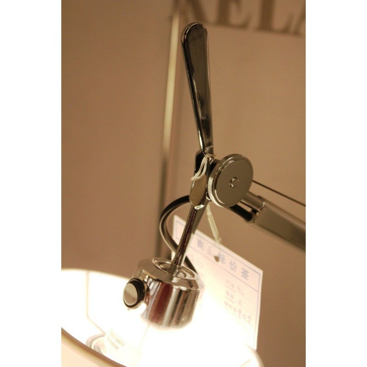 Лампа настольная Tolomeo L90