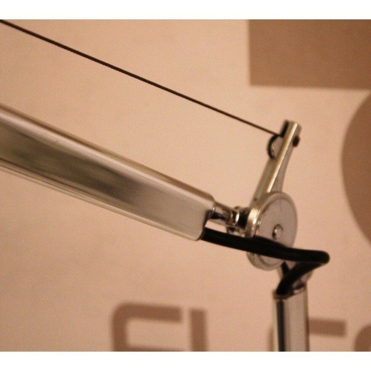 Лампа настольная Tolomeo L90