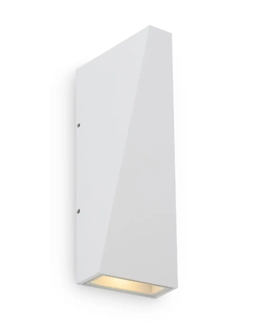 Уличный настенный светодиодный светильник Maytoni Times Square O580WL-L6W
