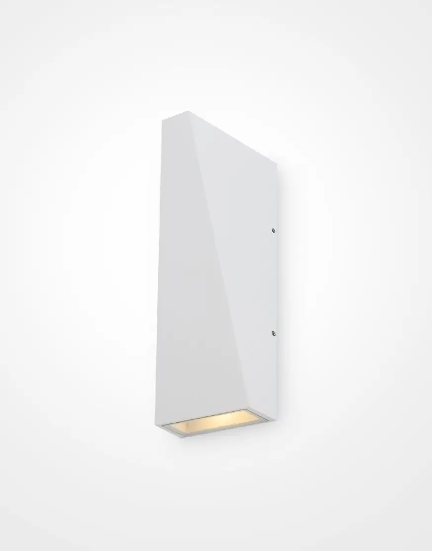 Уличный настенный светодиодный светильник Maytoni Times Square O580WL-L6W